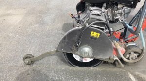 Работа швонарезчиком Husqvarna FS 309 по свежему бетону