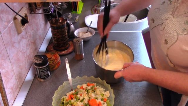 Запеканка с брокколи и цветной капустой очень легкая и вкусная, подойдет как на обед, так и на ужин
