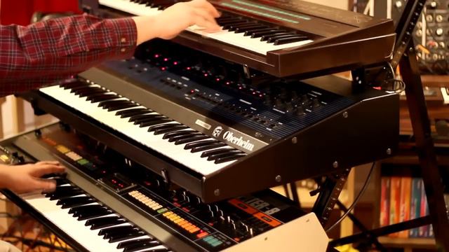 Italo with Jupiter-8, OB-Xa, DX7 and Drumulator смотреть онлайн