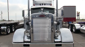Тягач Peterbilt 351, 1965 года выпуска