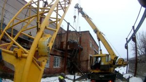 монтаж подкрановых балок, день 2-й. A sub crane beams installation, day 2nd