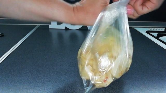 Ужин холостяка //Картошка в пакете// Готовим без сковороды и кастрюли #рецепты #бюджетно