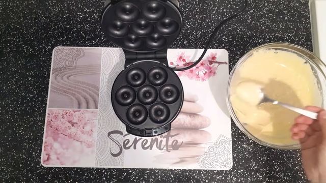 Мини крофнички од апарат | Super soft mini donut смотреть онлайн