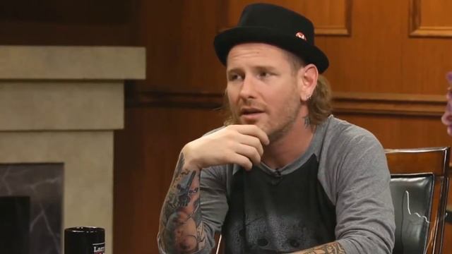 Кори Тейлор о смерти Честера Беннингтона смотреть онлайн