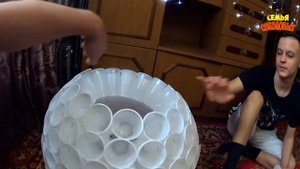 Снеговик из стаканчиков своими руками. Snowman. Поделки