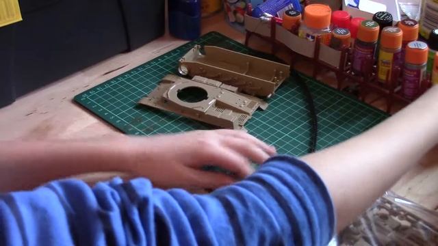 Tamiya танк Pz II (#1 обзор набора) смотреть онлайн