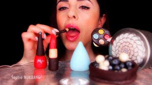 АСМР МУКБАНГ | СЪЕДОБНАЯ  КОСМЕТИКА из МАСТИКИ 먹방 사탕