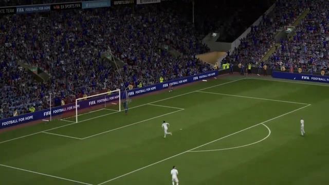 FIFA 15 - MUST WATCH! Gary Cahill Free Kick