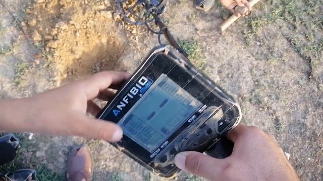 coin digged with Nokta makro Anfibio multi. смотреть онлайн