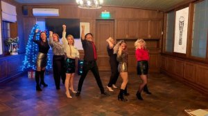 ANNA ASTI - Звенит январская вьюга. Новогодний танец.