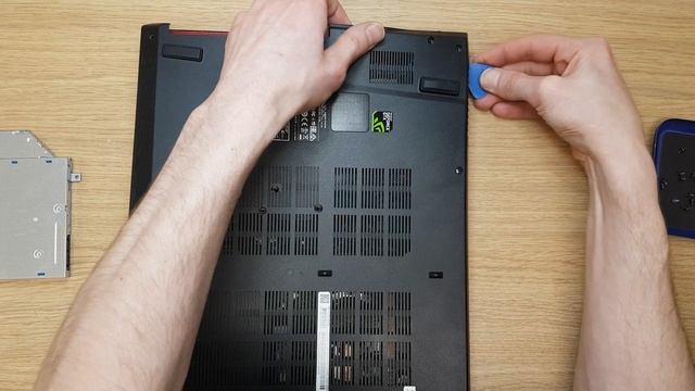 MSI GP72 2QE LEOPARD PRO MS -1793 disassemble to clean cooling system смотреть онлайн