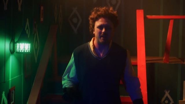 SECRET NEIGHBOR RAP by JT Music - "No Keepin' Secrets" (LIVE ACTION) смотреть онлайн