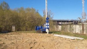 Монтаж свай под ростверк.