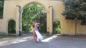 Amr Diab - El Leila - Isabella Arabic Belly Dance - عمرو دياب الليلة فيديو كليب HD