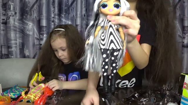 LOLSurprise Кукла ЛОЛ OMG НеонvБлестящаяvсерия OMG Lights GroovyBabe,LOL OMG Lights Dazzle