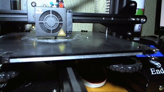 Печать направляющей для пластика  3д принтера Creality Ender 3