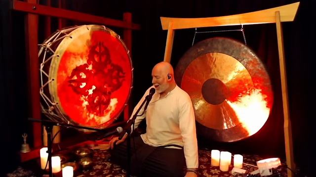 Live - Menedék Mantra-éneklés (páli nyelven) - Buddham Saranam Gacchami... (2022.02.23.) смотреть онлайн