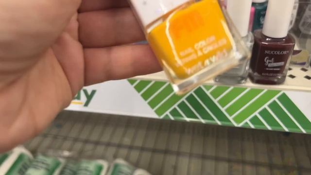 NEW DOLLAR TREE SHOP WITH ME ~ NEW AT DOLLAR TREE THIS WEEK ~ FUN NEW CHRISTMAS FINDS AT DOLLAR TRE