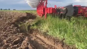 Лучшая сельхозтехника - плуг KUHN Multi-Leader XT