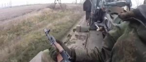 Российские артиллеристы поддерживают огнём наступление штурмовиков ЧВК «Вагнер» под Артёмовском
