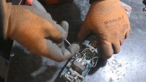 Болгарка Metabo WEV 125 не включается - странная поломка.
