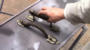 САМОДЕЛЬНЫЕ РУЧКИ ДЛЯ ДВЕРЕЙ И КАЛИТОК