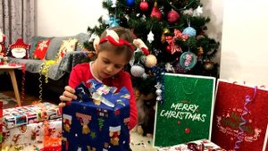 ПОДАРКИ НА НОВЫЙ ГОД ? ЧТО ПОДАРИЛ МНЕ ДЕД МОРОЗ ?? РАСПАКОВКА ПОДАРКОВ ?