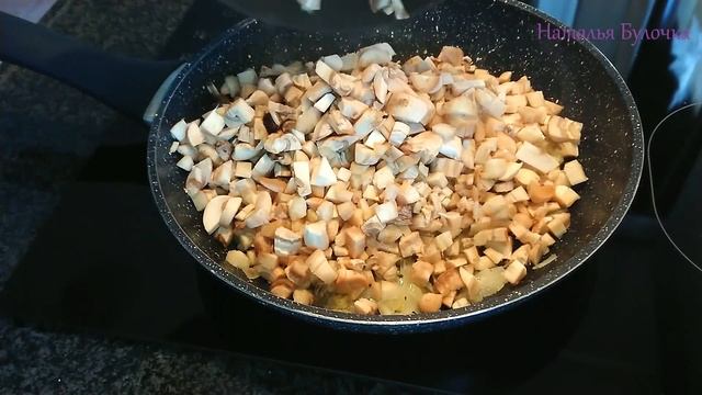 СОЧНЫЕ фаршированные шампиньоны на закуску. Грибы в духовке смотреть онлайн