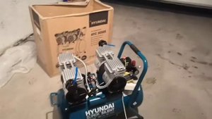 безмасляный воздушный компрессор  HYUNDAI  HYC 3050S