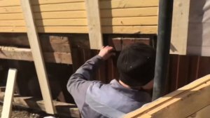 Желтый дом в Двине-1 перестаёт быть желтым