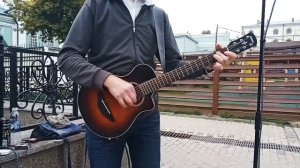 Yamaha APXT2 и VOX VX50 AG на улице Баумана. Уличные музыканты Казани