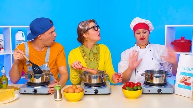 Кулінарний Челендж: Я проти Бабусі | Смачні Кухонні Лайфхакі від RaPaPa Challenge смотреть онлайн