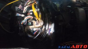 Toyota Alphard. Не работают индикаторы света и птф. Как исправить проблему???