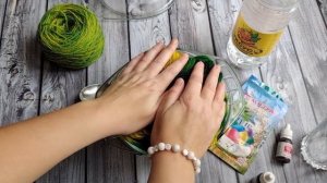 Красим желтую пряжу для клуба 28 петель. Только  шерсть, только пищевые красители.