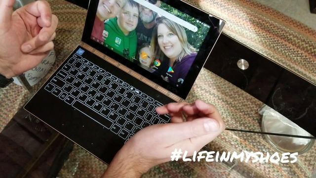 Lenovo Yogabook (Android) Review смотреть онлайн