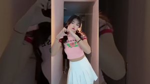 Красотки/милые азиатки зажигательно танцуют/лучшее из тик тока