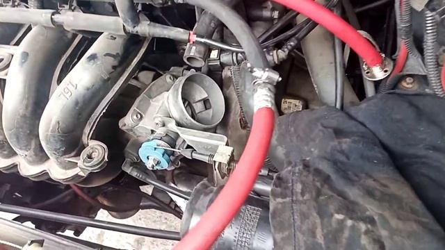 Lavado de inyectores Ford Fiesta 2005 Parte 2 смотреть онлайн