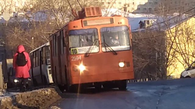 "Раритет!" Троллейбус ЗиУ-682Г (Нижтролл) N-2594 на 10 маршруте! смотреть онлайн