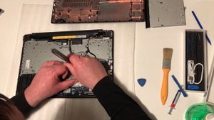 Lenovo Ideapad 110 15IBR SSD beszerelés