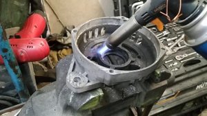 Супер-Способ установки подшипника в генератор  и не только.  Молоток не нужен.