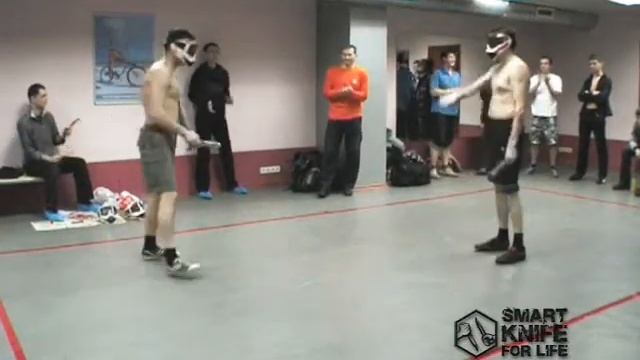 Ножевой бой в Москве: обучение по школе Smart-knife смотреть онлайн