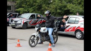 Автошколы не все одинаковы, выбирайте для себя лучшую. Барнаул БЦВВМ
