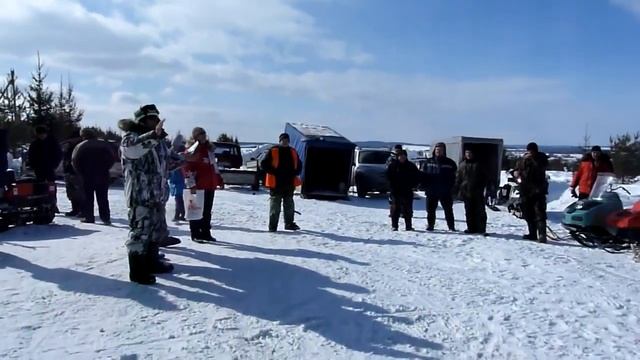 Соревнования самодельных снегоходов Острожка 2013. смотреть онлайн