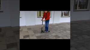 СДЕЛАЛ ОЛД ВИП НА САМОКАТЕ С ПЕРВОЙ ПОПЫТКИ / ТРЮКИ НА САМОКАТЕ