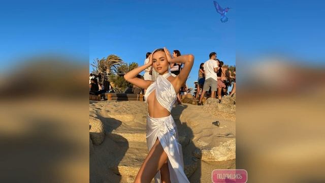 Российская модель Дарья Погадаева / Daria Pogadaeva смотреть онлайн