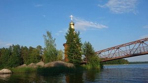 Церковь Андрея Первозванного на Вуоксе. Прокатимся на моторной лодке вместе с MacStarr.