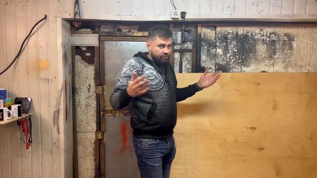Ремонт ГАРАЖа│Утепляем ВОРОТА и ставим ПЕЧЬ "Буран" своими руками смотреть онлайн