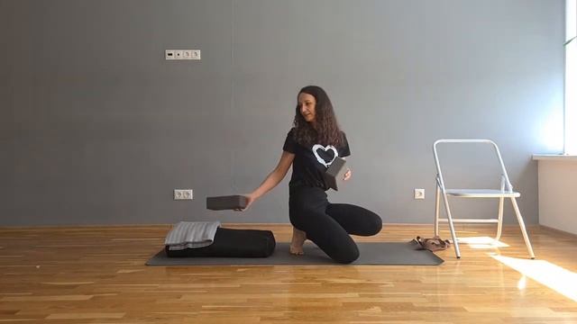 Восстанавливающая практика йоги смотреть онлайн