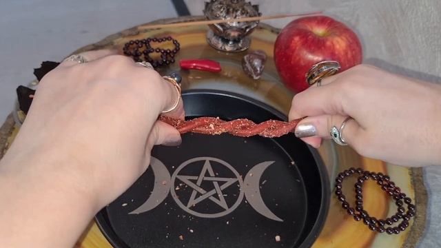 РИТУАЛ ПРИВЛЕЧ МУЖЧИН и КРАСОТУ.Свеча для притяжение Мужчин.
