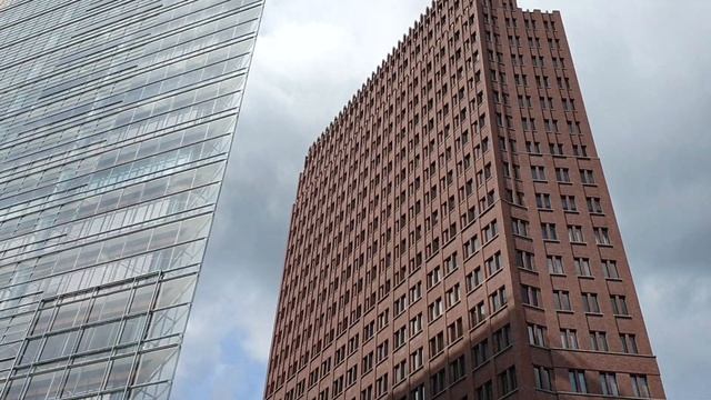 Потсдамская площадь, знакомство с Берлином! Экскурсия в Берлине по центру! смотреть онлайн